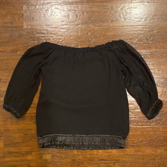 Bebe Black Off the Shoulder Silk Gold Beaded Front Blouse Women’s XS - Picture 6 of 7